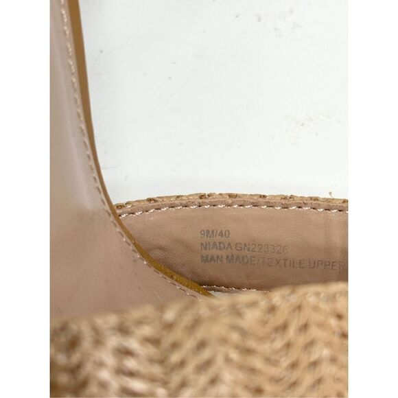 BCBGeneration Sandals Womens Size 9 Tan‎ High Heel Ankle Strap Platform - Picture 8 of 9